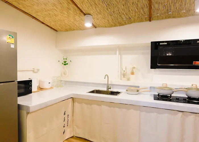 Ratchada Retreat Bespoke Urban 3 * 曼谷